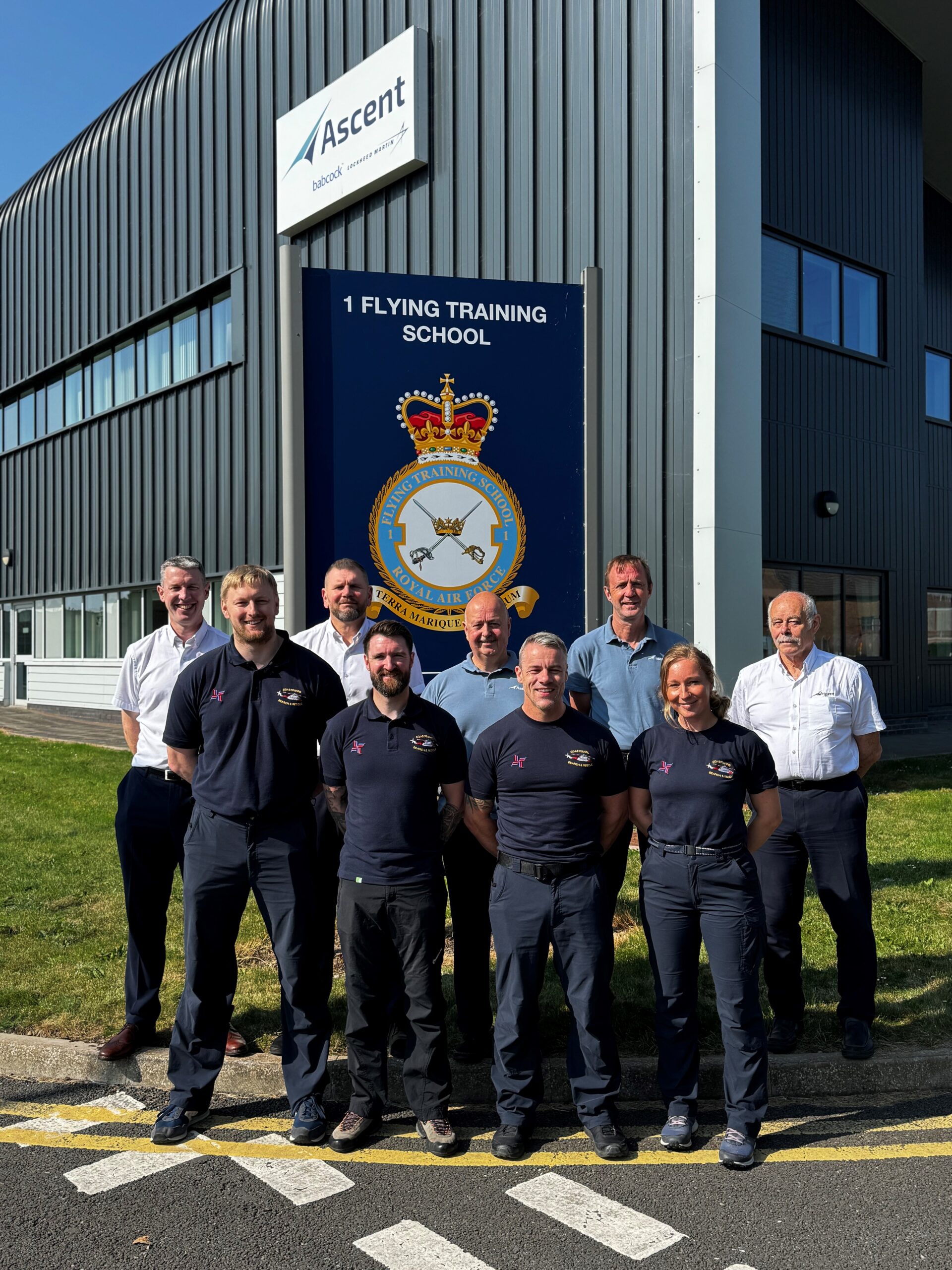 Bristow Helicopter team with Ascent instructors