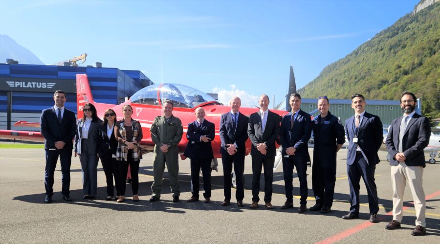 Ascent and Pilatus teams and the PC-21